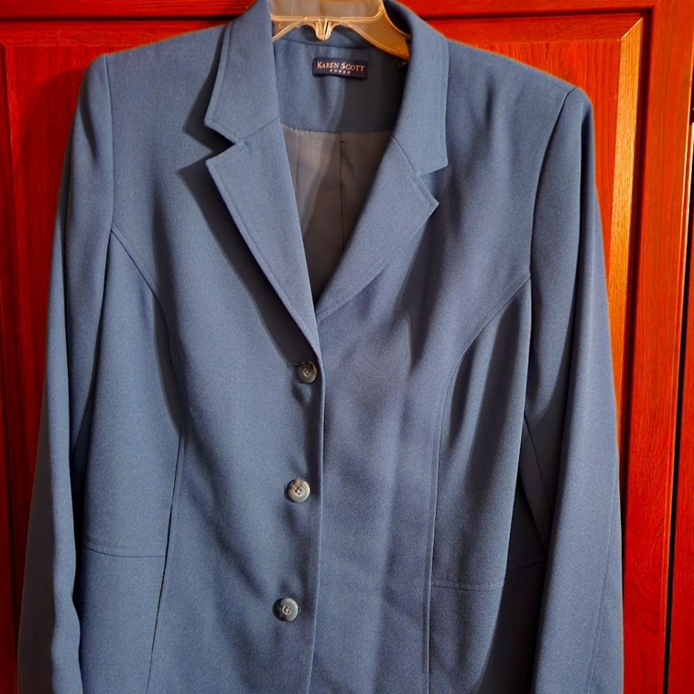 Karen Scott 18W blue blazer
